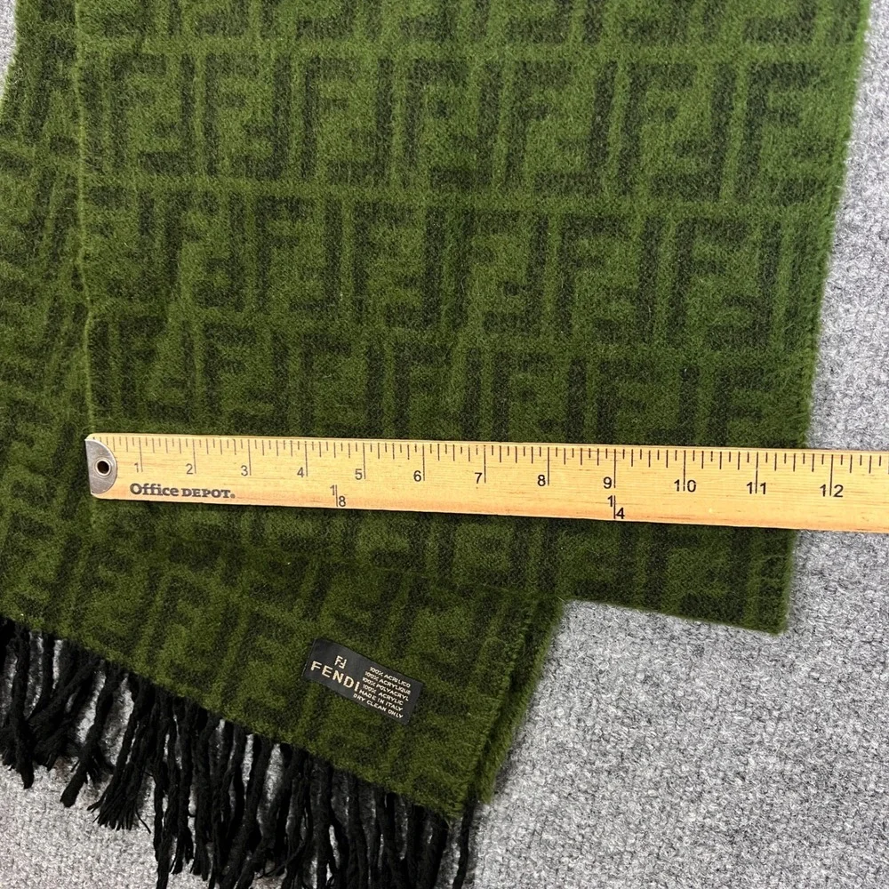Fendi Green and Black Patterned Scarf - Picture 4 of 6